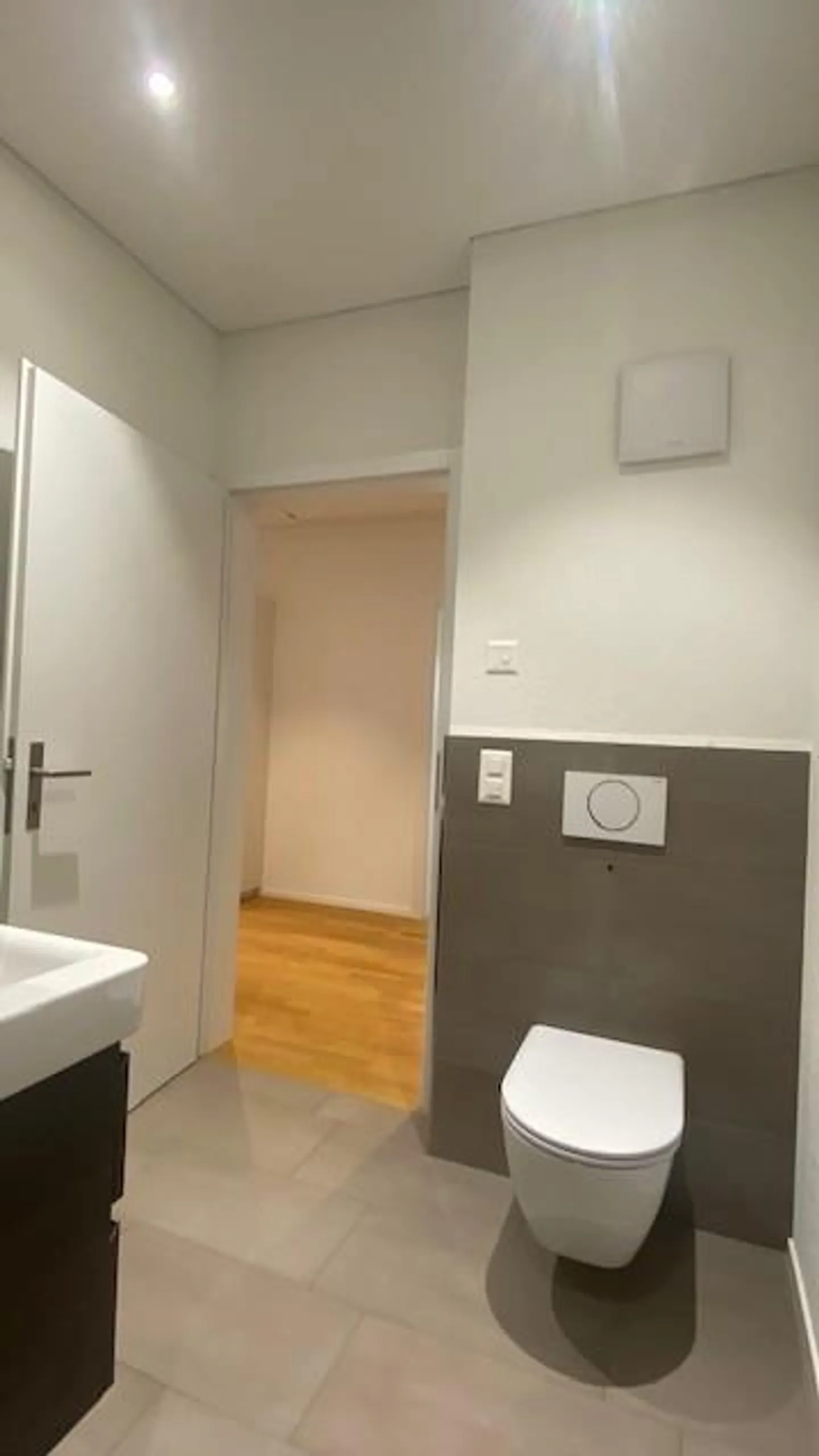 Modernes Apartment mit schöner Aussicht - Foto 7 von 14