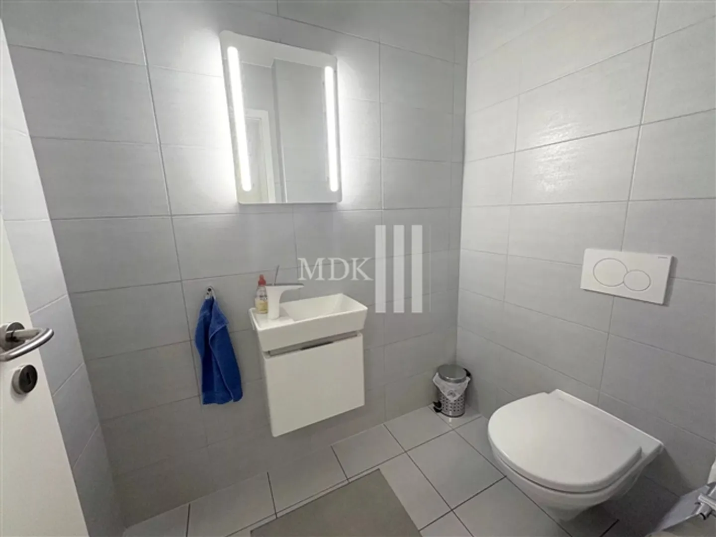 Spazi commerciali spaziosi (ideali per uffici e aziende di servizi) in affitto a Monthey - Foto 11 di 12