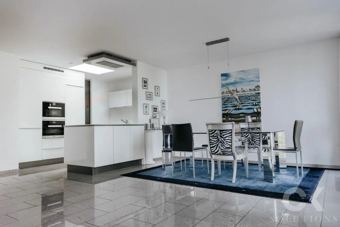 Exclusive 3.5-room penthouse apartment above the rooftops of Basel - Photo 7 of 13