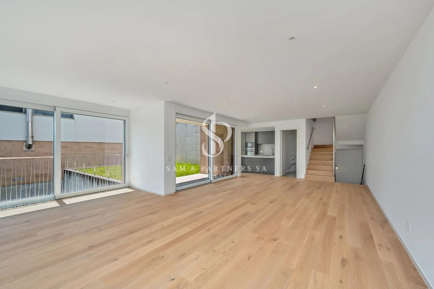 Modern House Newly Built - Photo 6 of 15