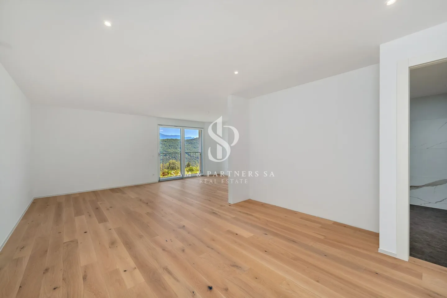 Modern House Newly Built - Photo 10 of 15