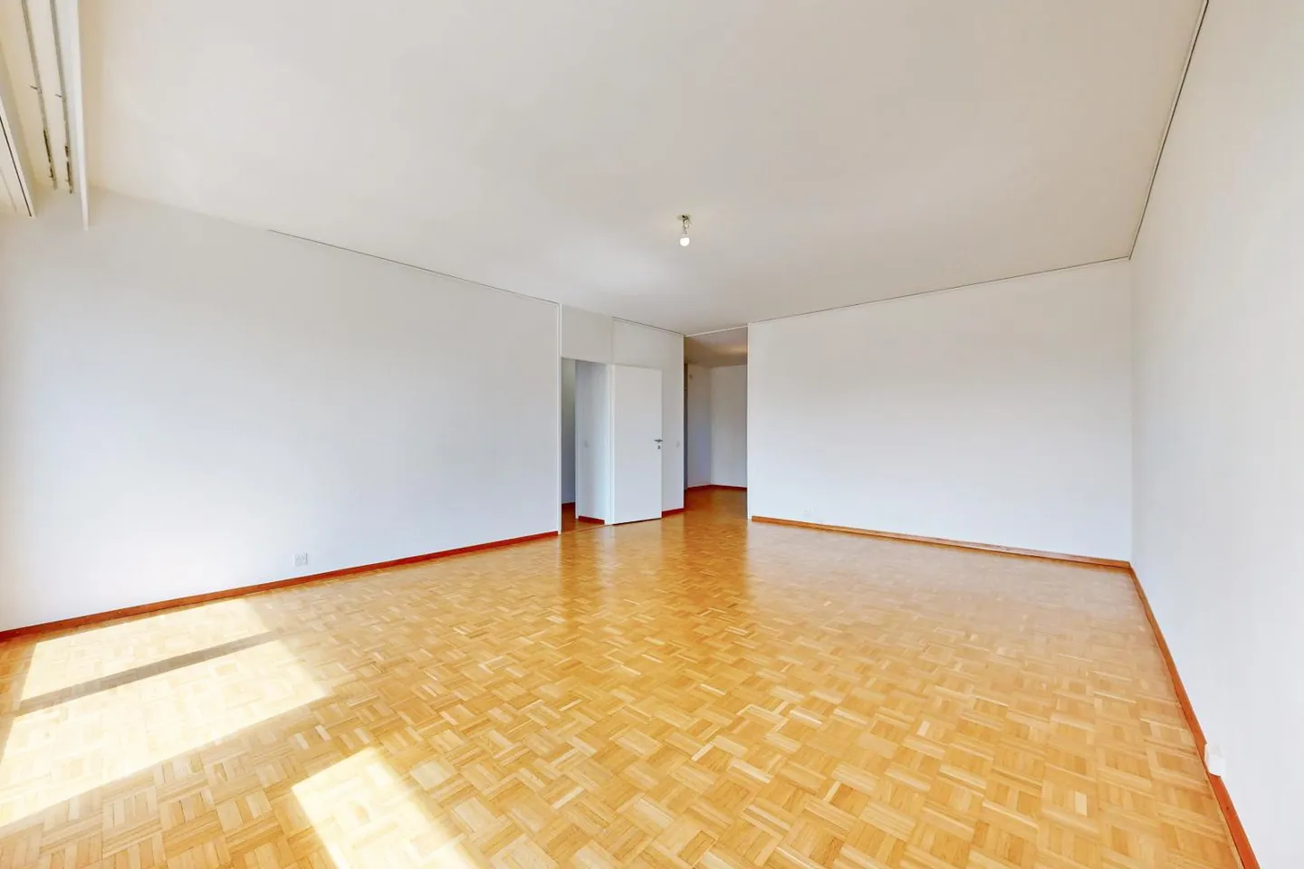5-room apartment - Photo 5 of 9