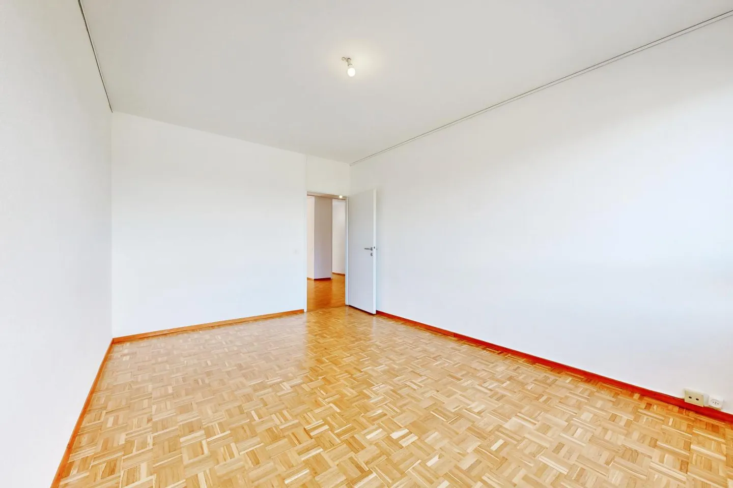 5-room apartment - Photo 7 of 9