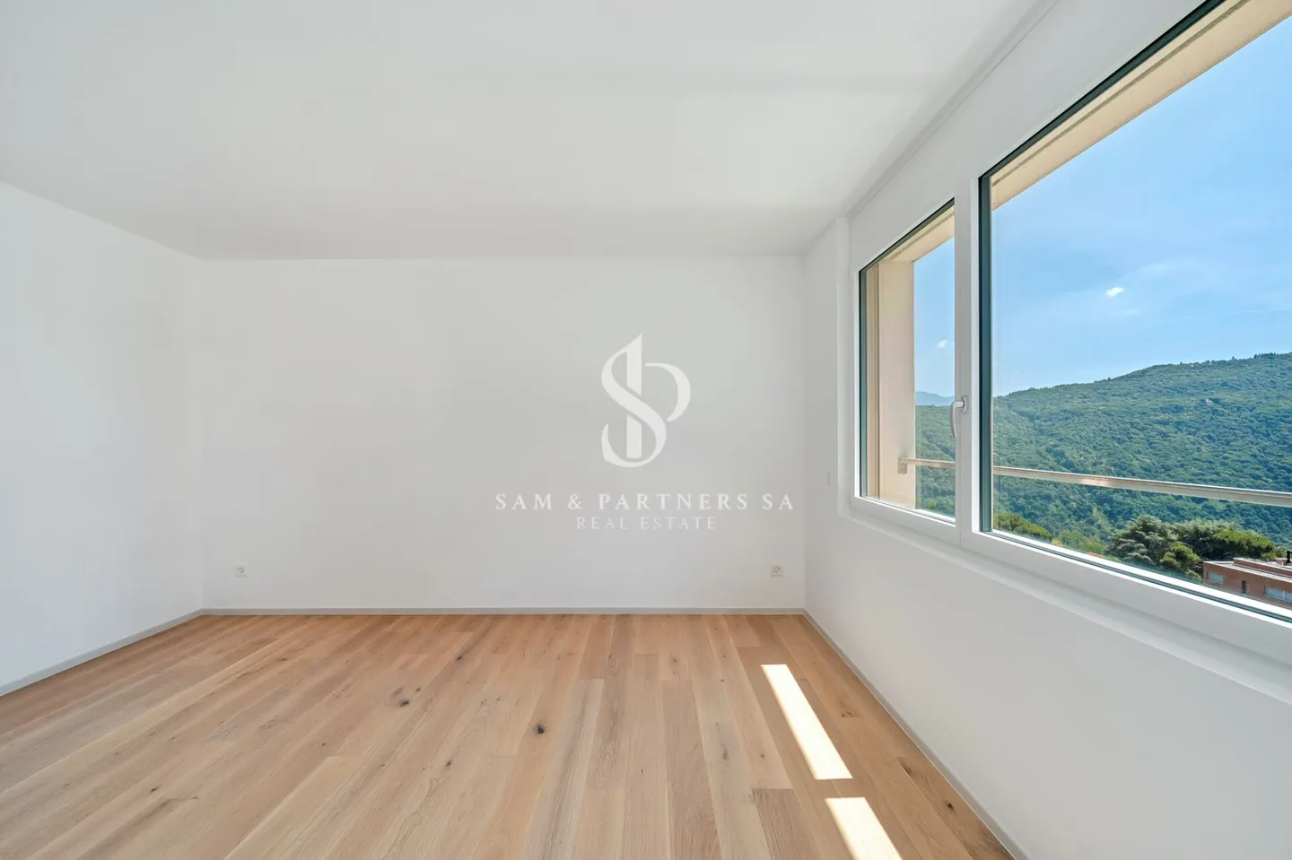 Modern House Newly Built - Photo 14 of 15