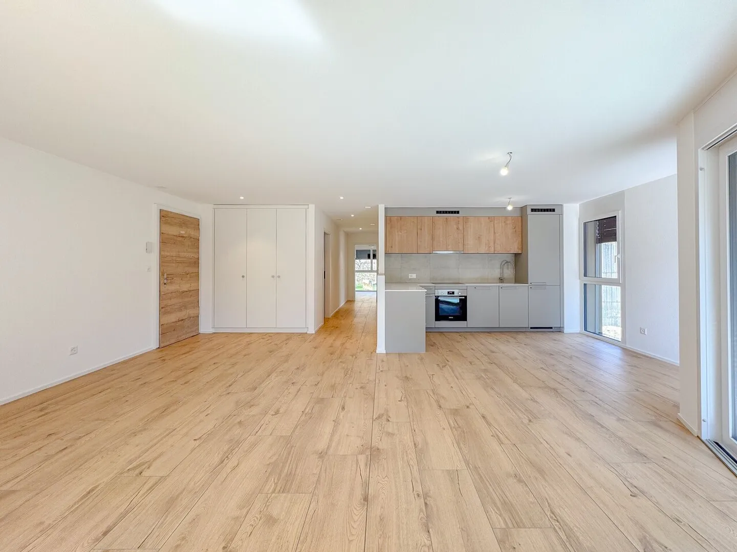 New 4.5-room apartment with balcony Campagne Pernod, lot B6 - Photo 2 of 12