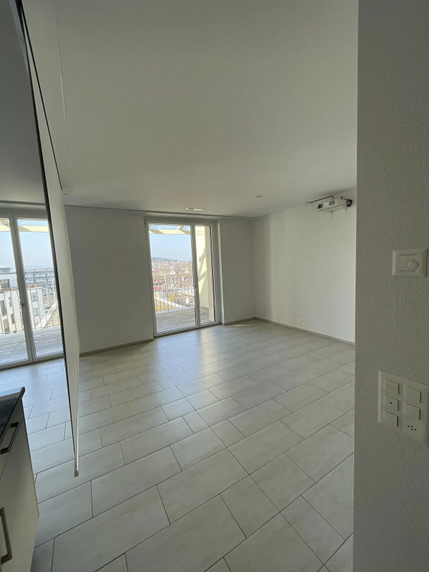 Duplex Apartment Above the Rooftops of Winterthur - Photo 5 of 12