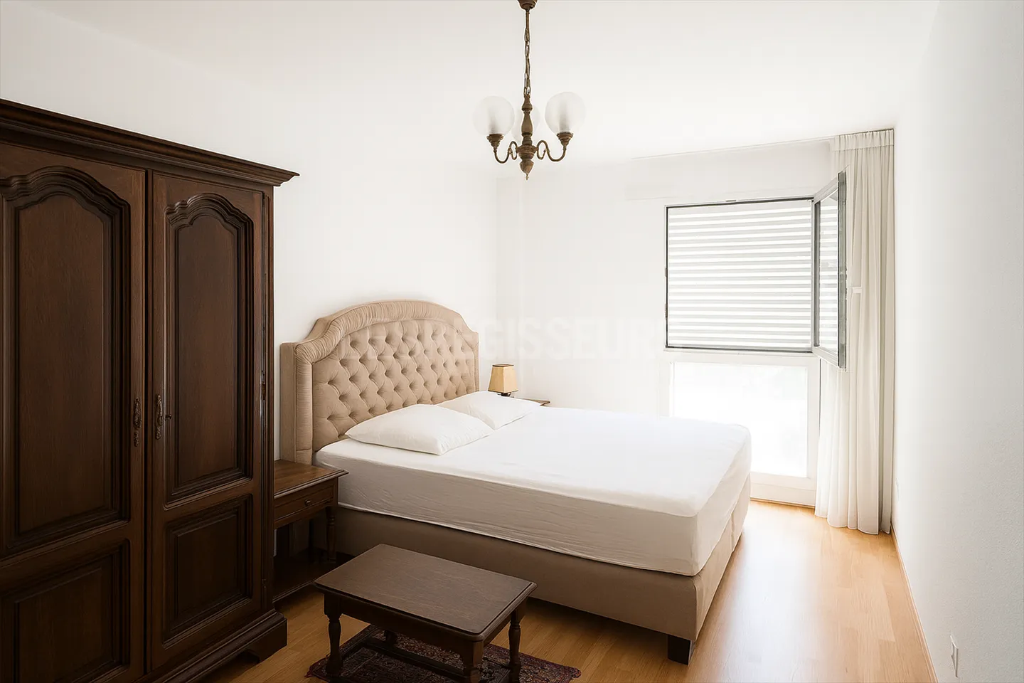 5-room apartment - Photo 3 of 4