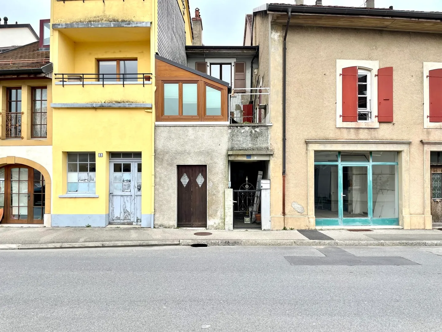 Maison villageoise de 4 pièces avec garage privé - Photo 1 sur 9