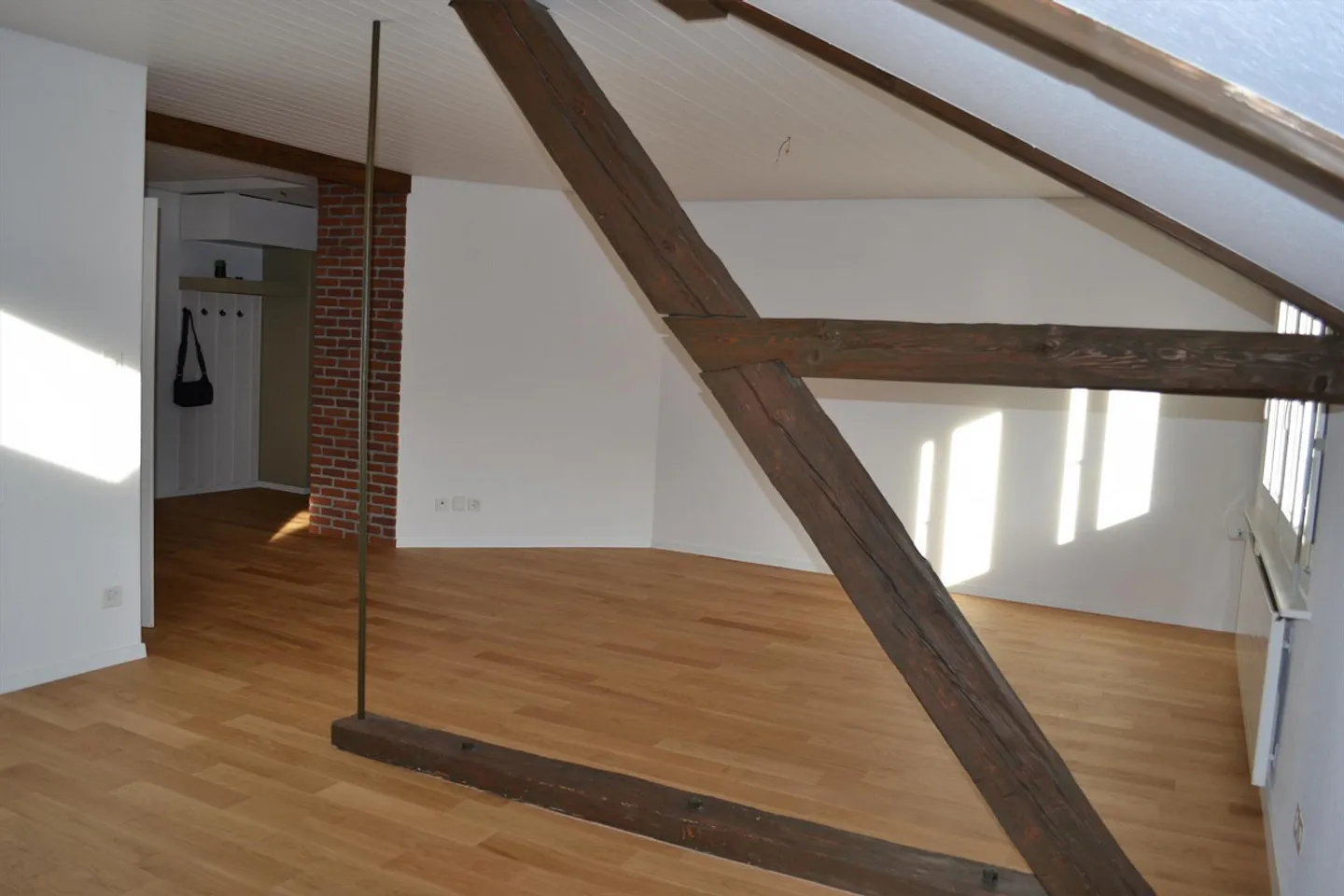 3.5 Room Attic Apartment - Photo 2 of 12