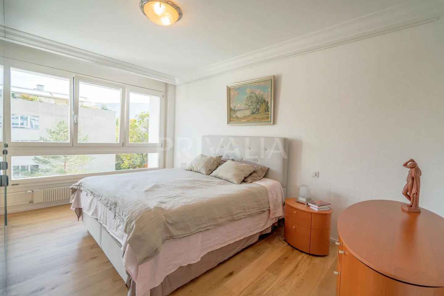 Superbo appartamento attraversante in un ambiente tranquillo e residenziale - Foto 6 di 9