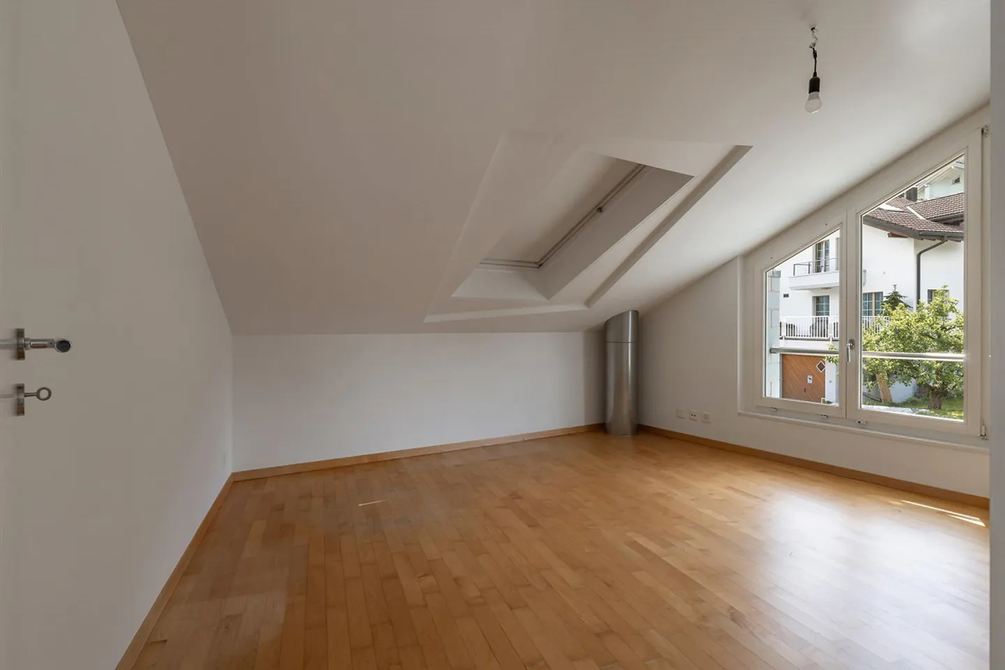 5.5 Room Single Family House - Photo 12 of 14