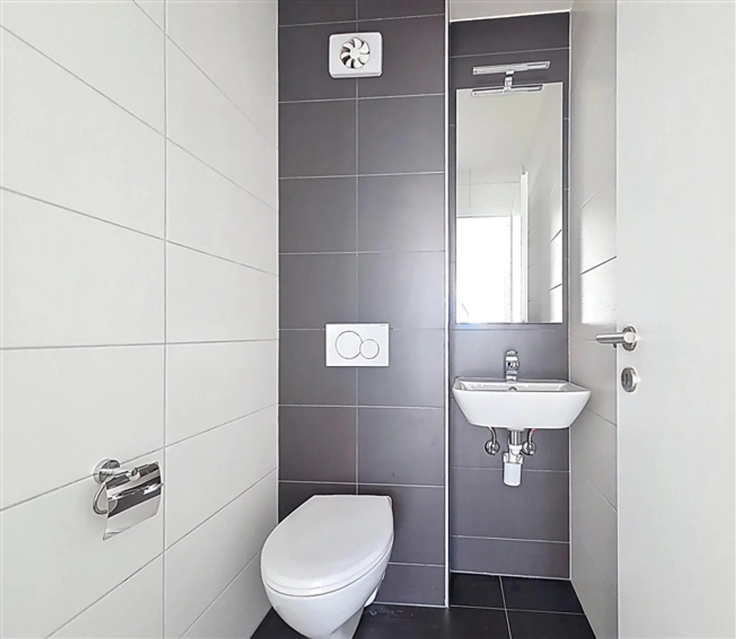 Appartement penthouse de 4,5 pièces avec grande terrasse et vue dégagée - Photo 7 sur 11