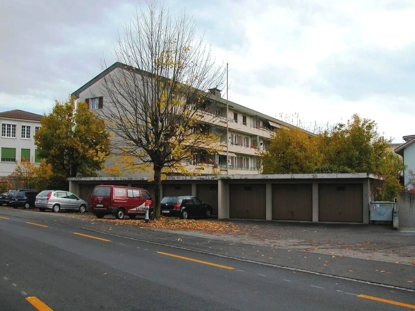 Aussenparkplatz in Thun - Foto 1 von 1