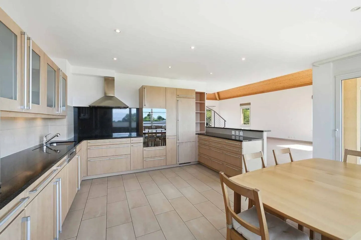 Luxus-Duplex mit 7,5 Zimmern und Blick auf den Genfersee und die Alpen - Foto 4 von 9