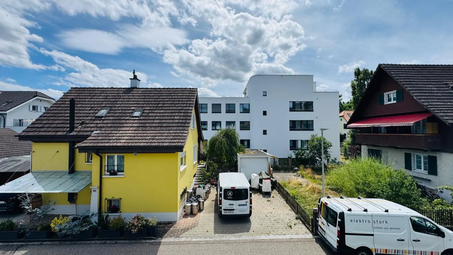Maison polyvalente de 3 familles dans un emplacement privilégié - idéale pour la vie multigénérationnelle, vivre et travailler sous un même toit - Photo 10 sur 11
