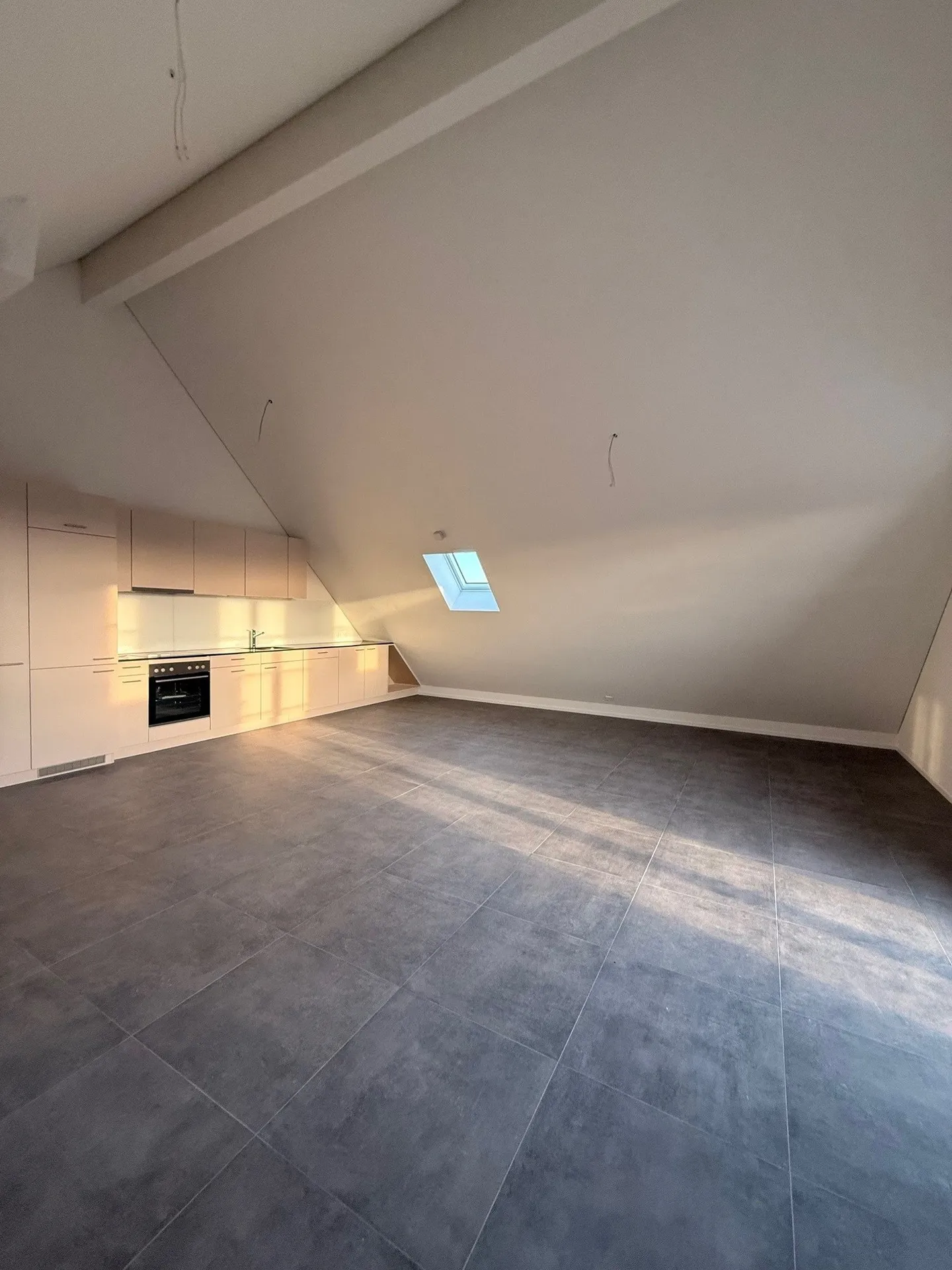 Geräumige Dachgeschosswohnung in Höri - Foto 3 von 9