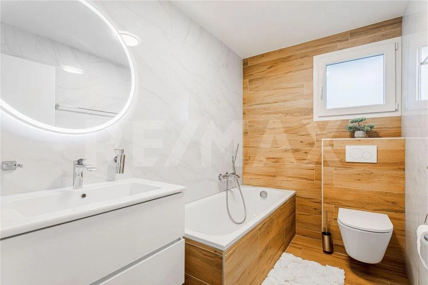 Perfetto per la tua piccola famiglia! Bella casa a schiera con 4,5 stanze, MINERGIE e costi contenuti - Foto 7 di 11