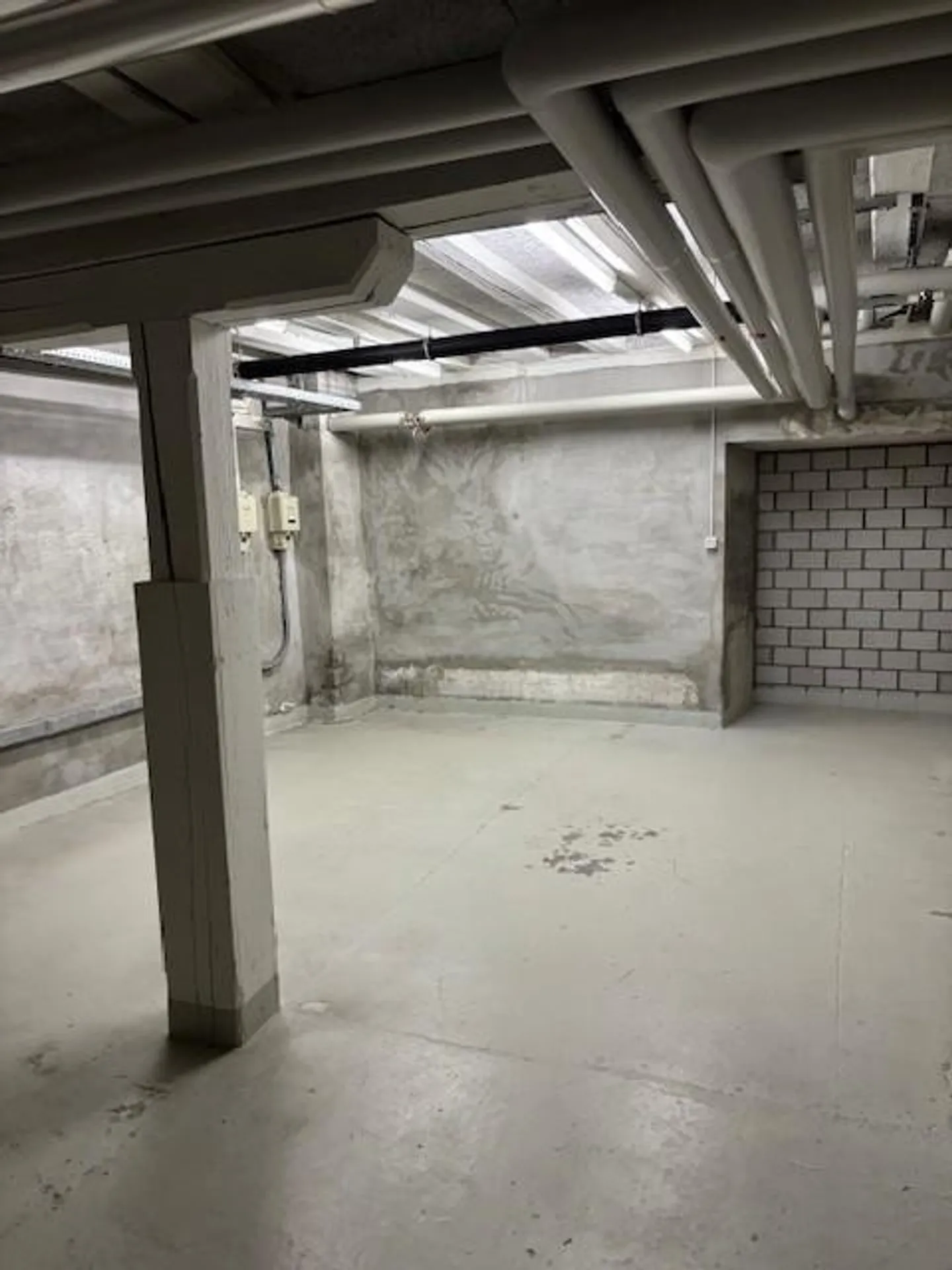 Commercial Space in Winterthur - Photo 8 of 9