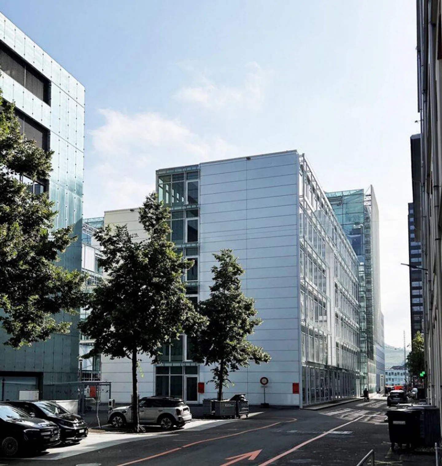 Espaces de pratique dans le Konnex – Votre emplacement dans le centre de santé moderne... - Photo 1 sur 3