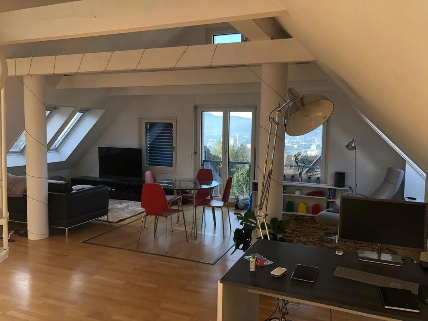 Spacious 2-room maisonette apartment in Albisrieden - Photo 5 of 12