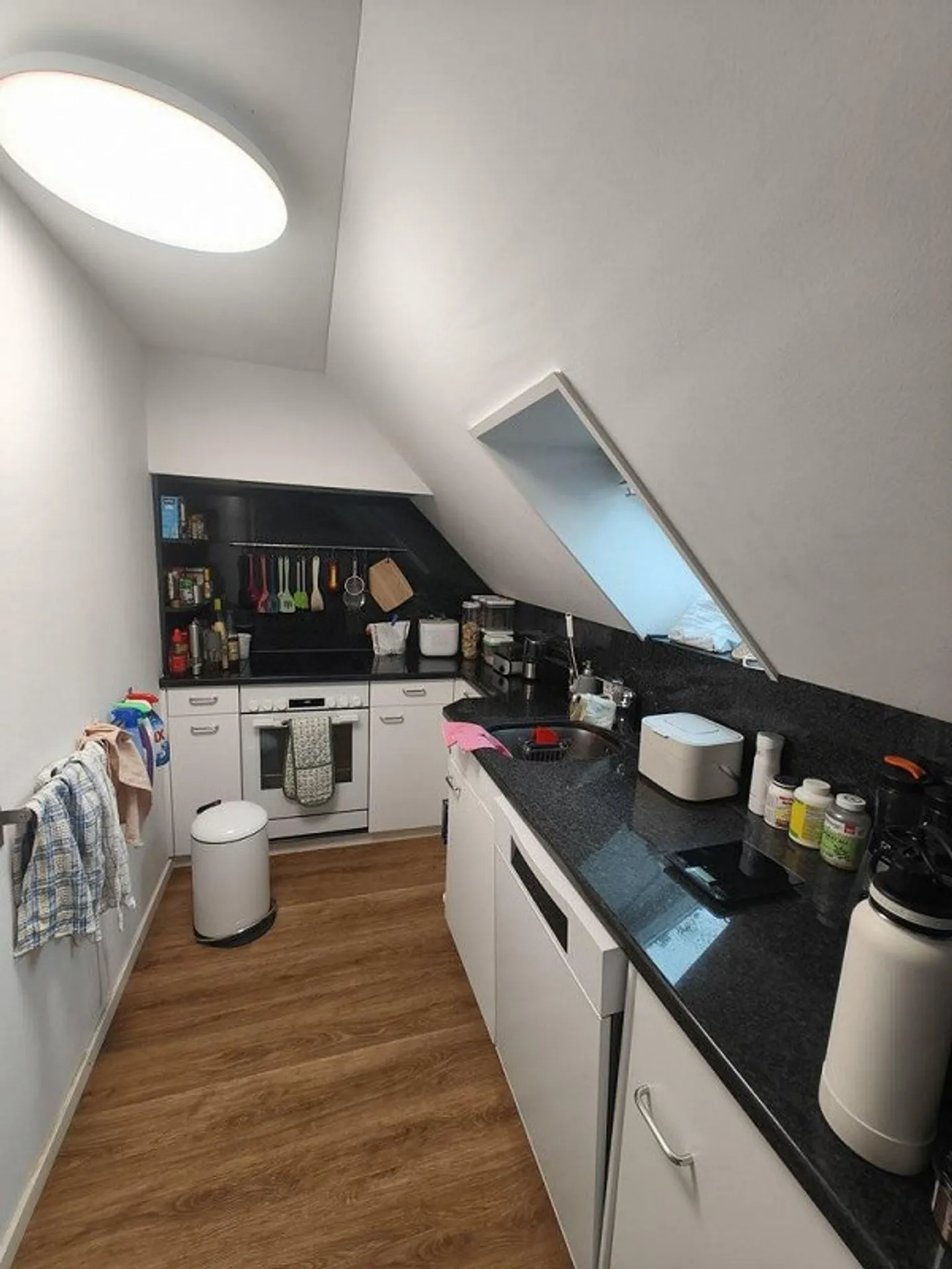 Spacious 2-room maisonette apartment in Albisrieden - Photo 7 of 12