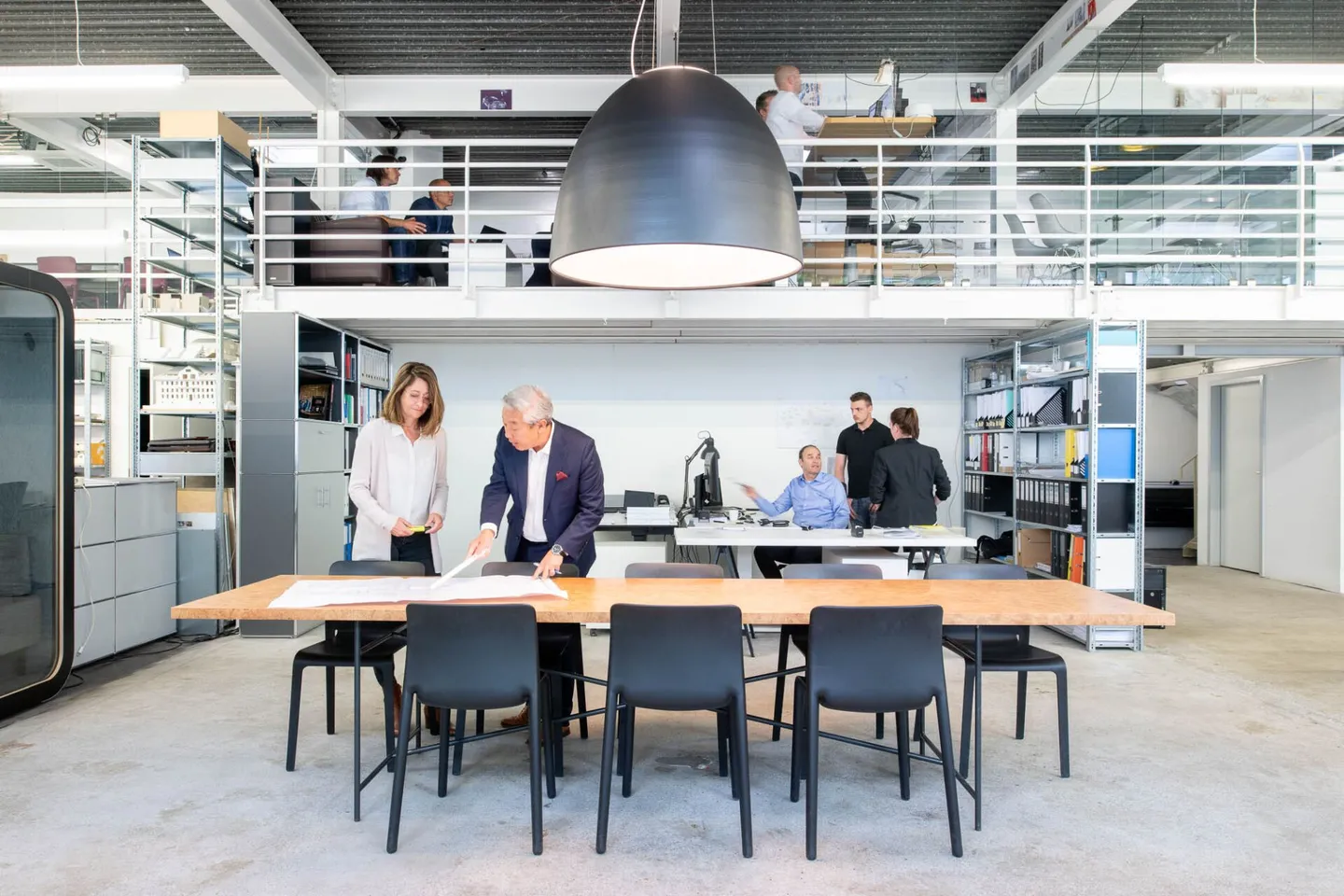 Workspaces for rent near SBB - Photo 3 of 3