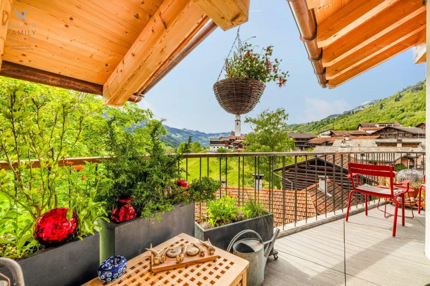 Exclusive 3 1/2 Room Penthouse Apartment (First Occupancy) with Living Comfort at the Highest Level and Breathtaking View - Photo 6 of 14