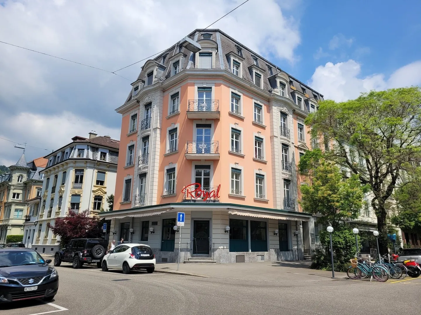 Restaurant dans un emplacement ensoleillé et central pour un locataire innovant - Photo 2 sur 27
