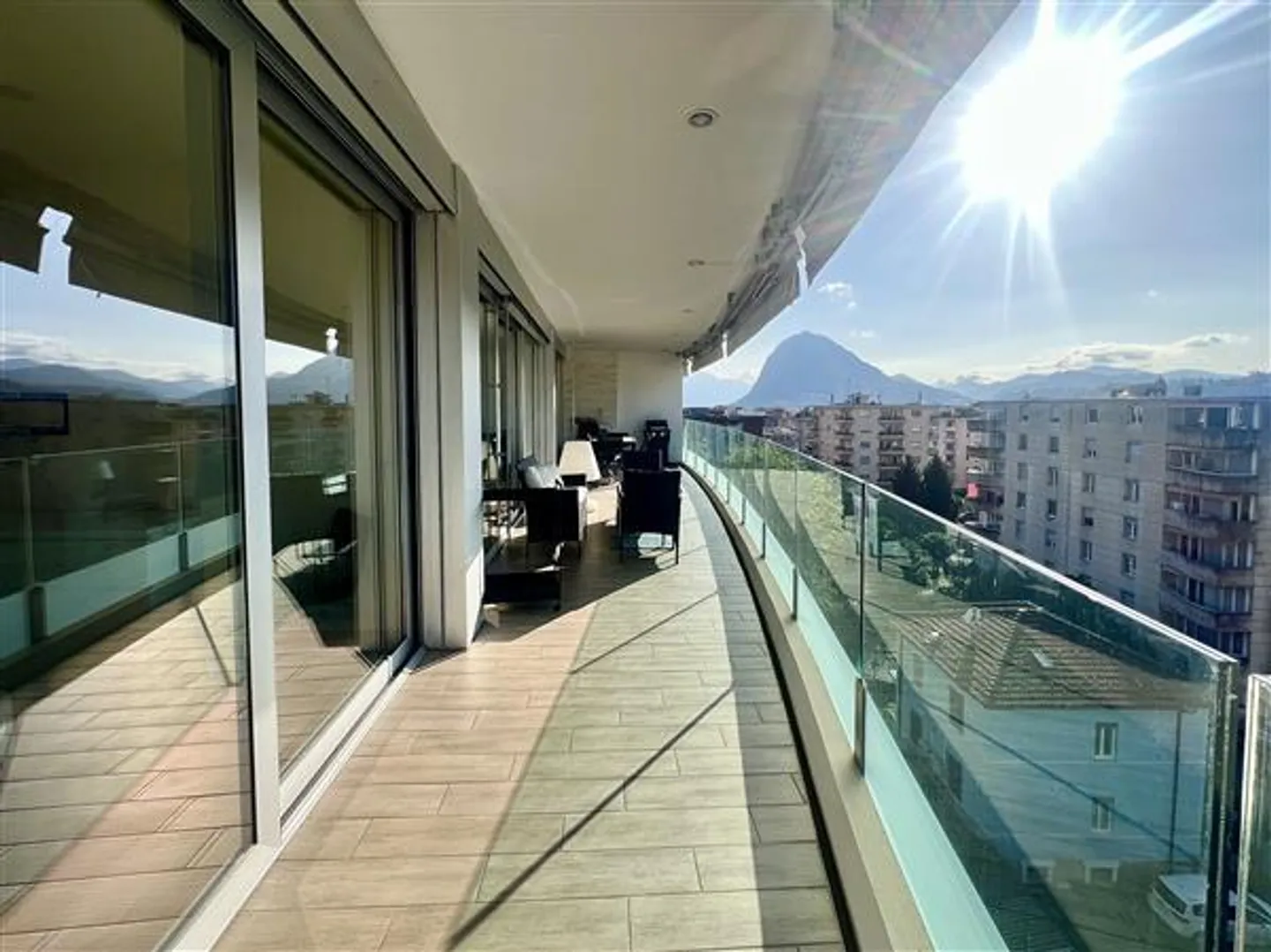 Viganello: Attico con 4.5 stanze - Foto 3 di 13