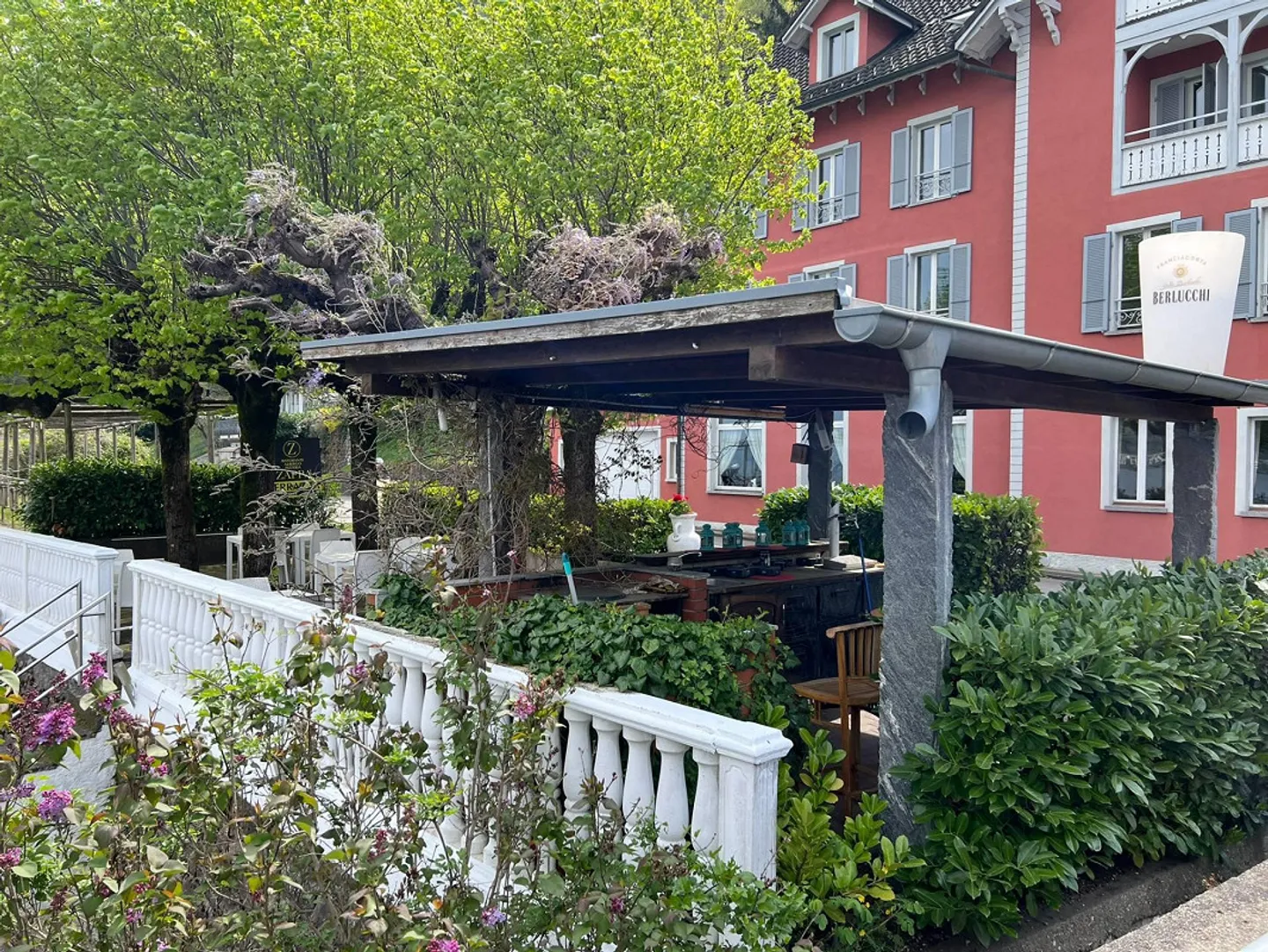Hotel Storico Fronte Lago - Foto 3 di 13