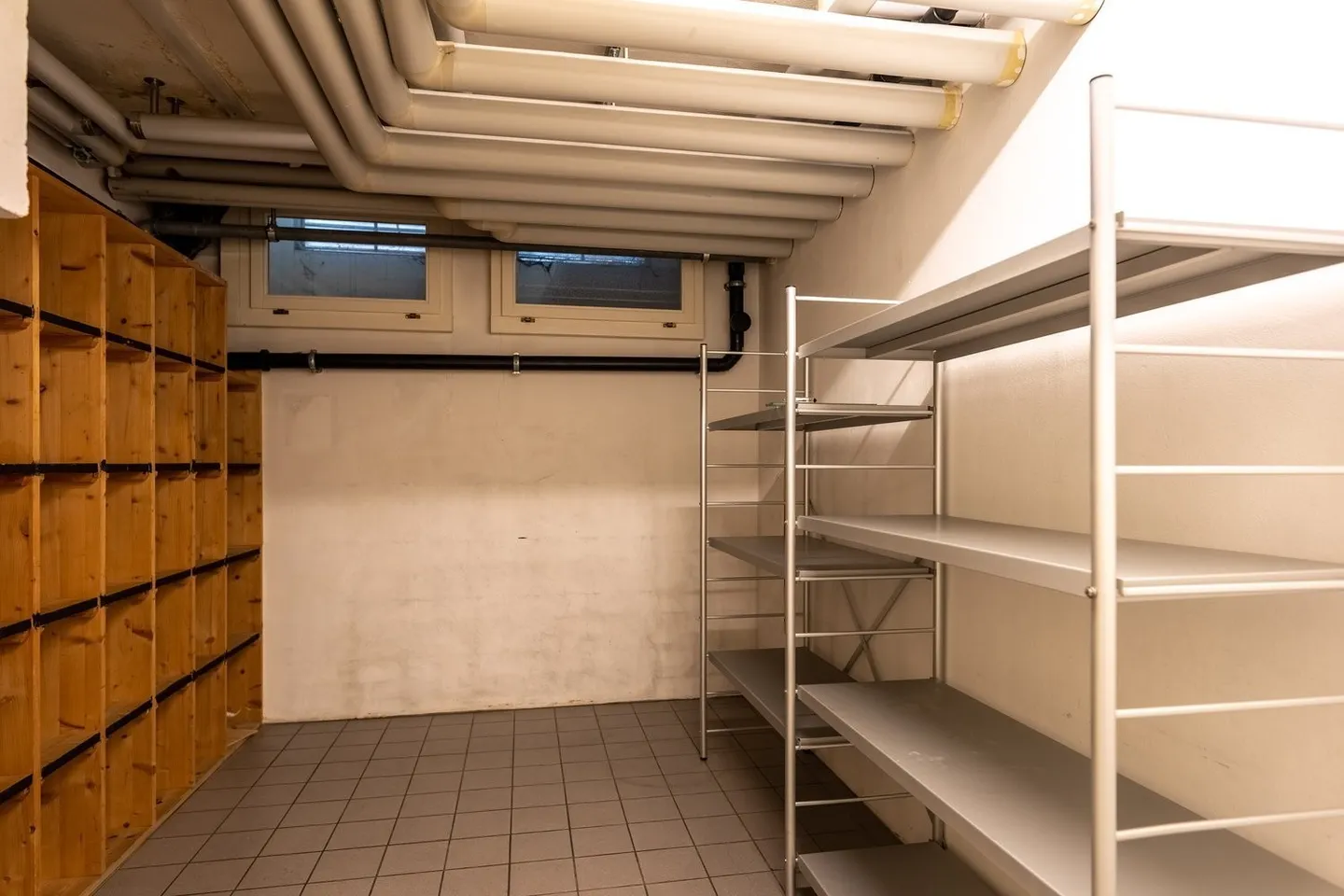Restaurant dans un emplacement ensoleillé et central pour un locataire innovant - Photo 21 sur 27