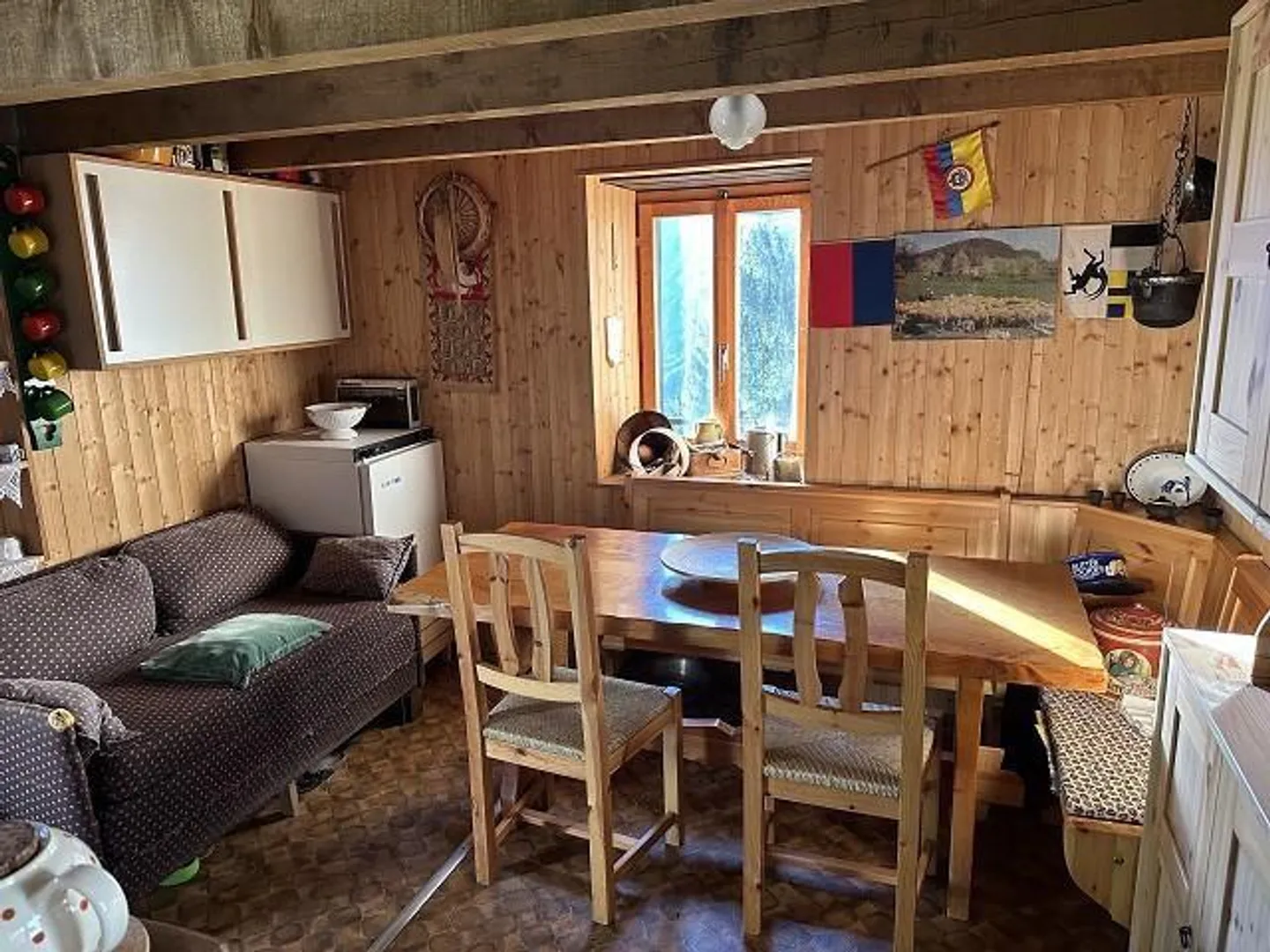 Rustique de 2 pièces avec terrasse dans un endroit très calme et ensoleillé dans la nature - Photo 4 sur 24