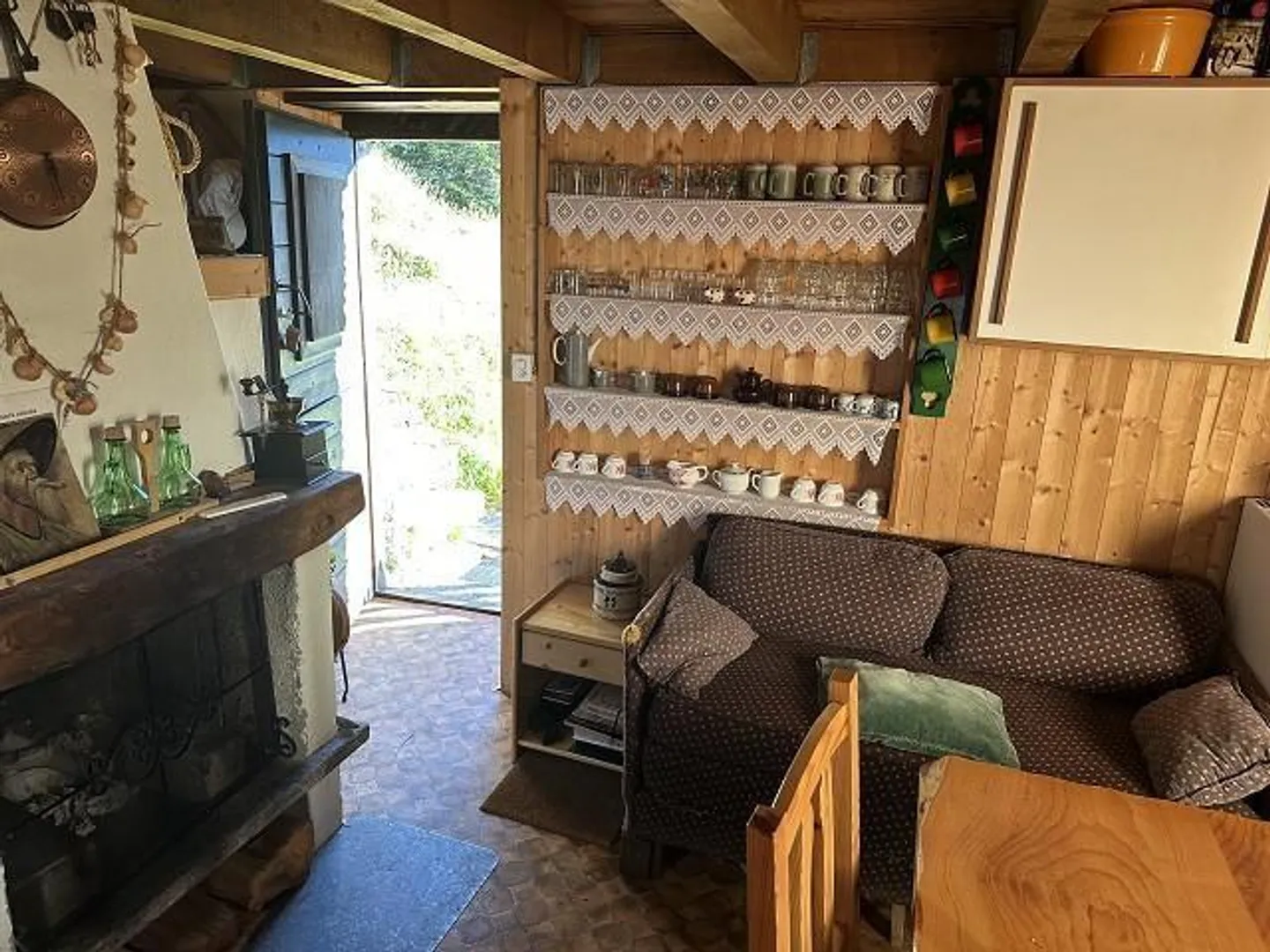 Rustique de 2 pièces avec terrasse dans un endroit très calme et ensoleillé dans la nature - Photo 7 sur 24
