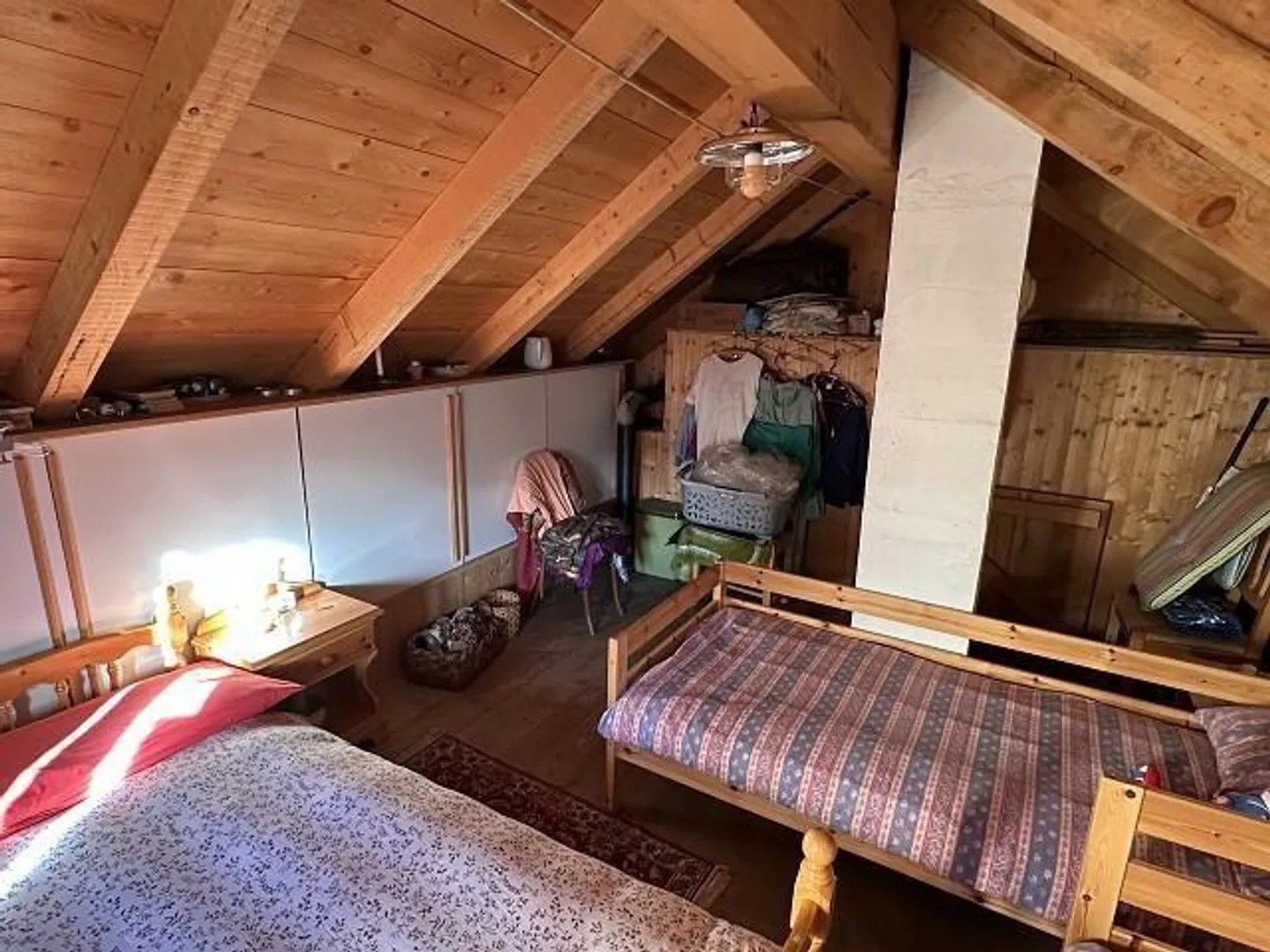 Rustique de 2 pièces avec terrasse dans un endroit très calme et ensoleillé dans la nature - Photo 8 sur 24