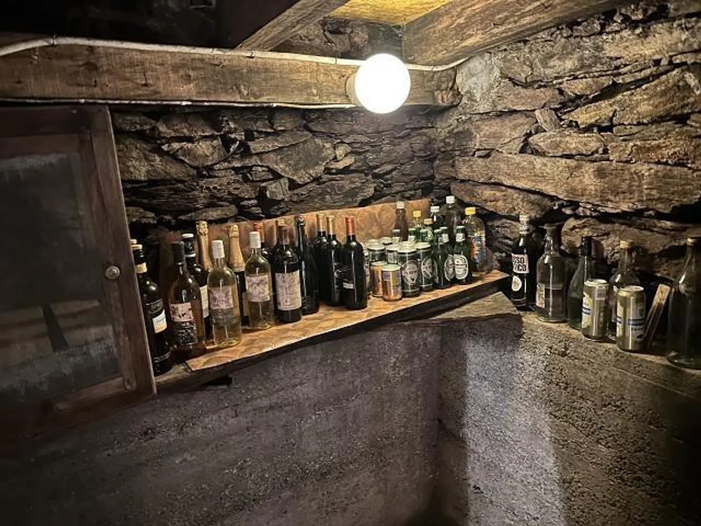 Rustique de 2 pièces avec terrasse dans un endroit très calme et ensoleillé dans la nature - Photo 12 sur 24