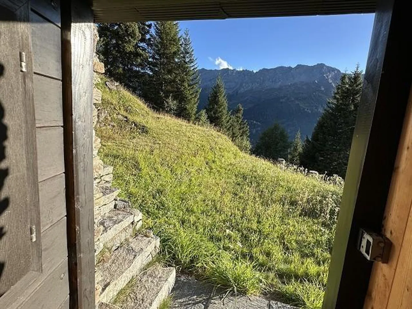 Rustique de 2 pièces avec terrasse dans un endroit très calme et ensoleillé dans la nature - Photo 14 sur 24