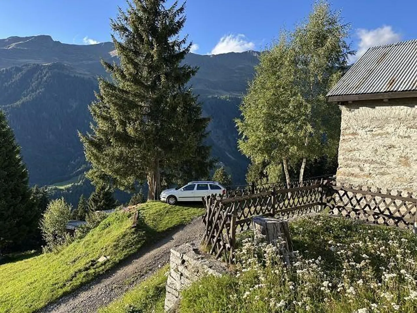 Rustique de 2 pièces avec terrasse dans un endroit très calme et ensoleillé dans la nature - Photo 16 sur 24