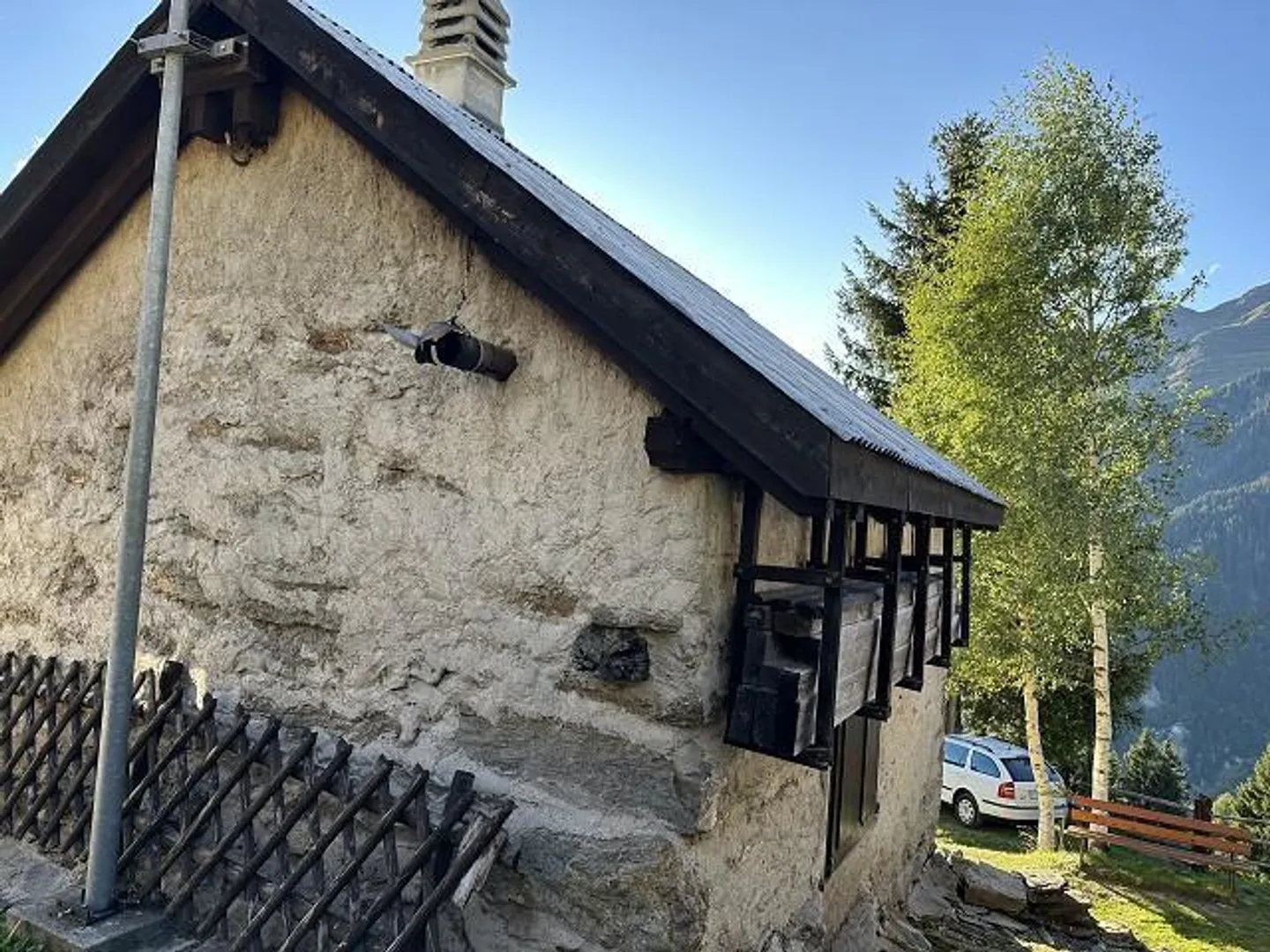 Rustique de 2 pièces avec terrasse dans un endroit très calme et ensoleillé dans la nature - Photo 21 sur 24