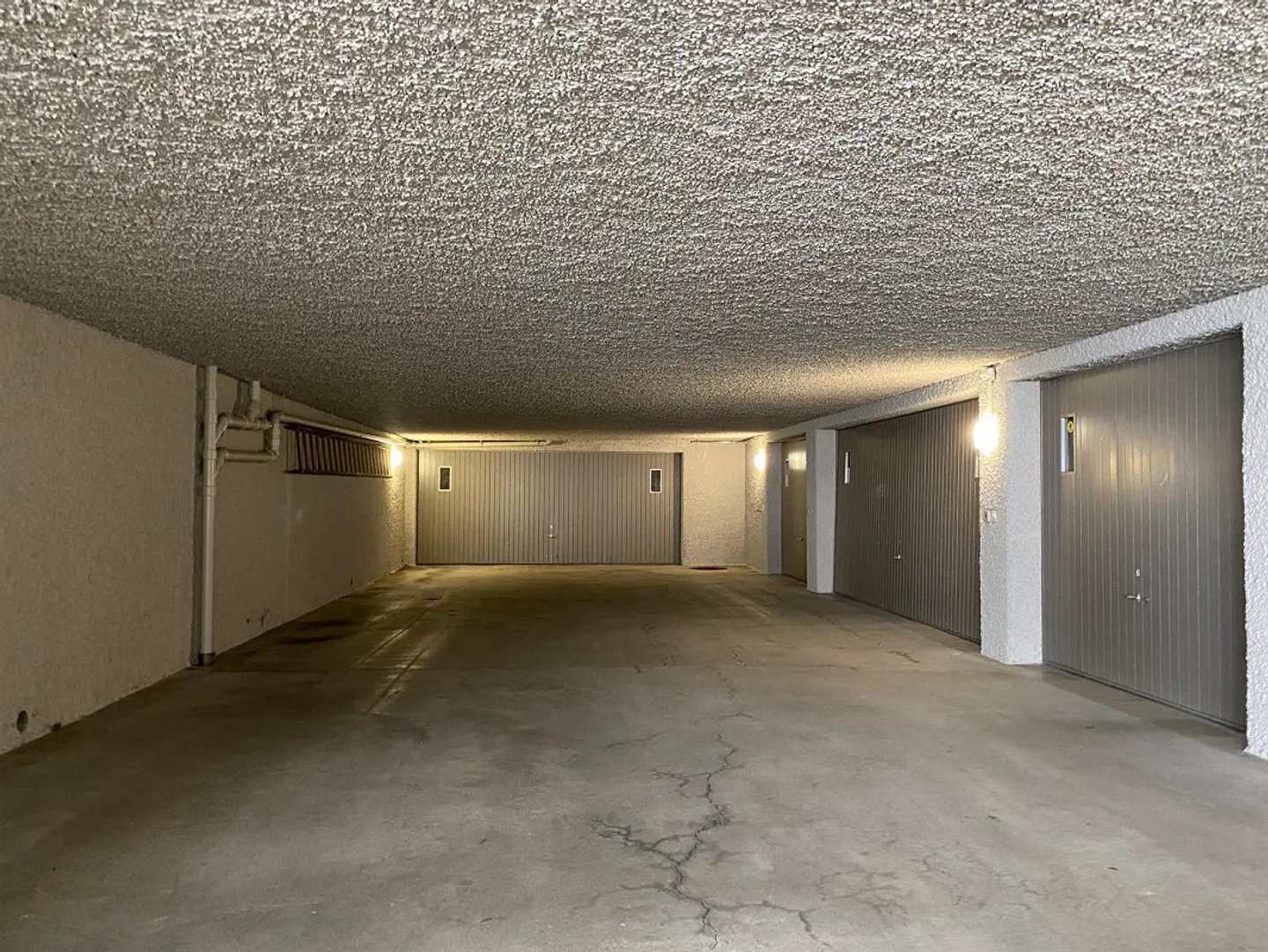 Double Garage at Rosenberg - Photo 2 of 2