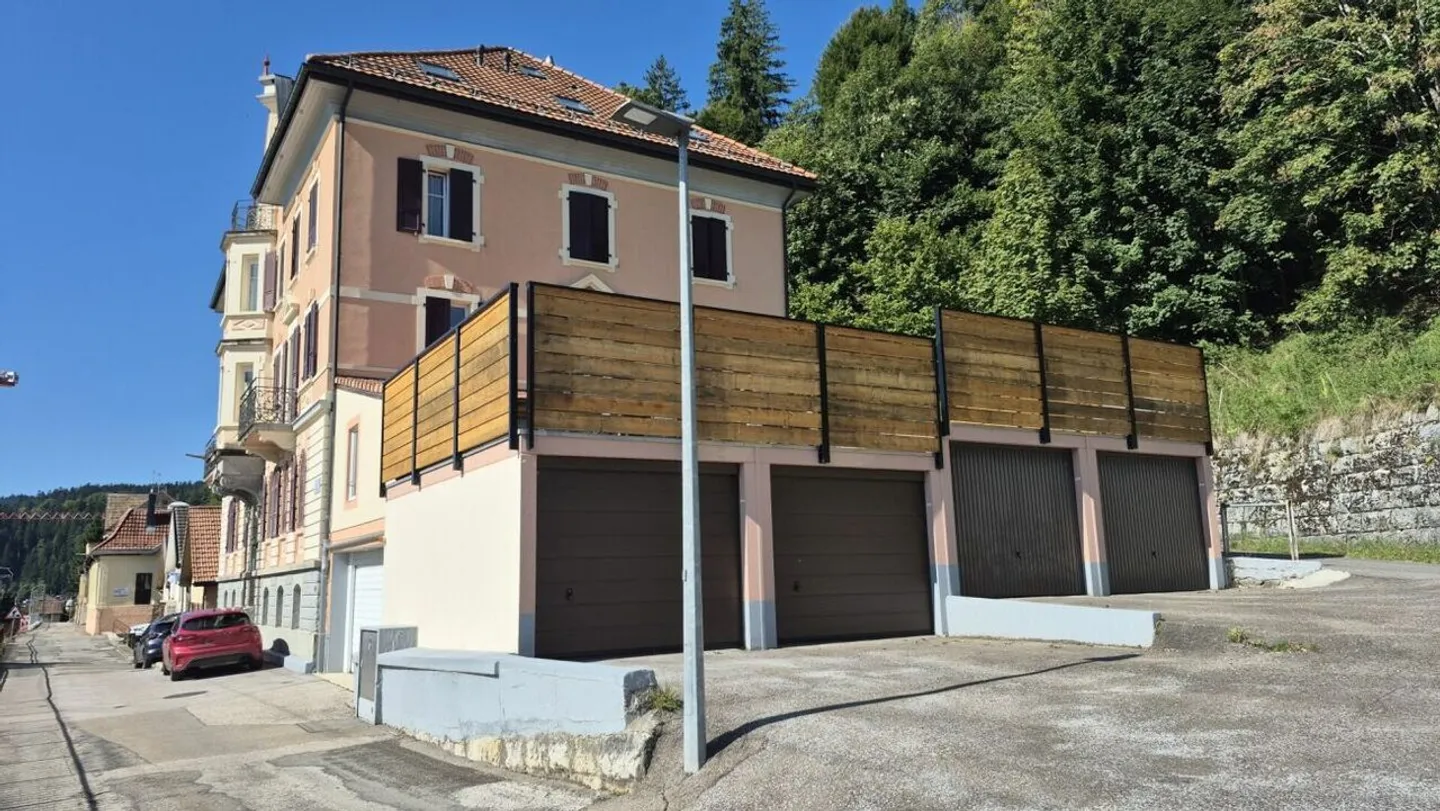 Magnifico appartamento di 4,5 stanze vicino alla natura a Le Locle - Foto 16 di 16