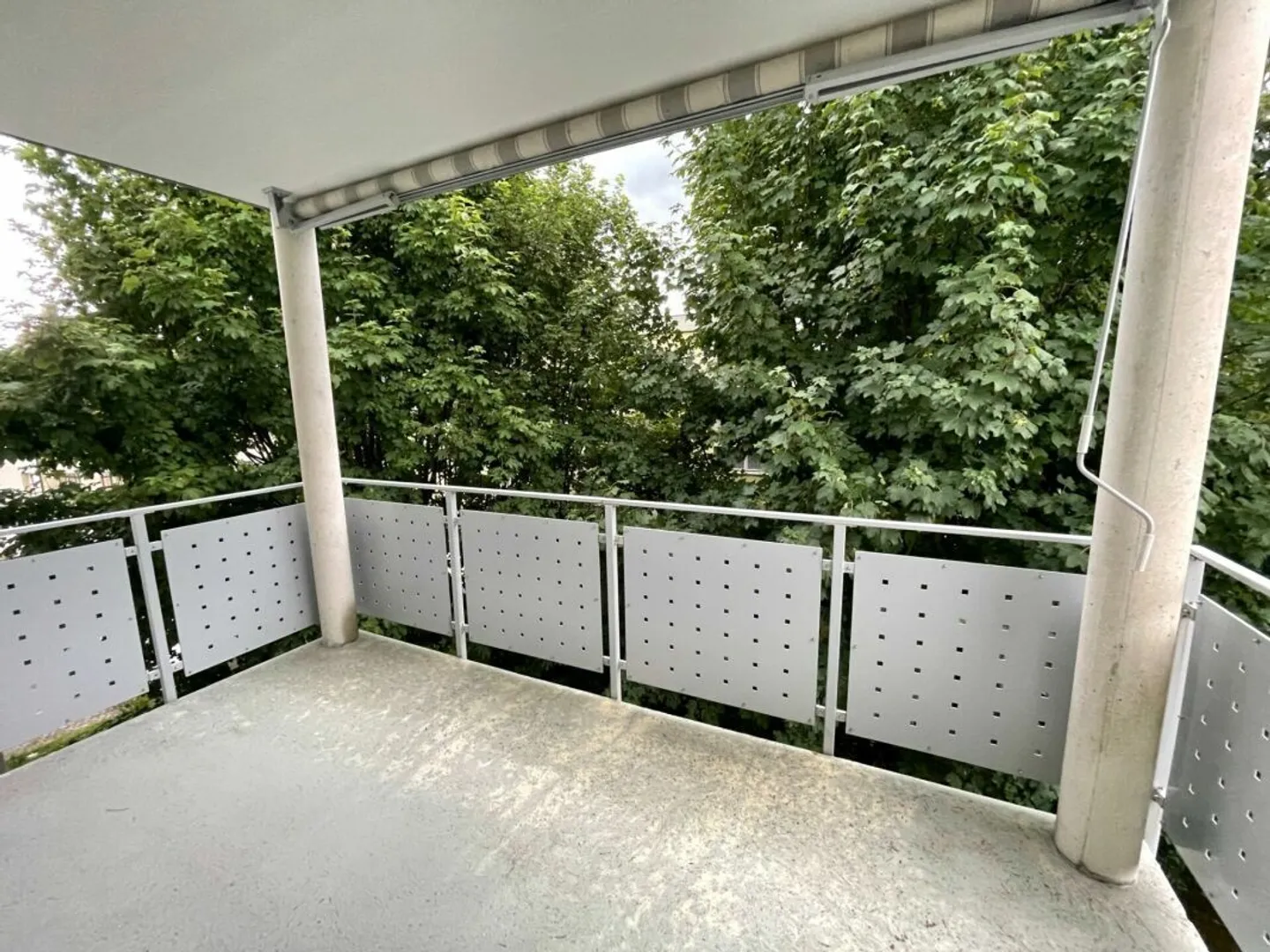 Bright 3.5-room apartment with sunny balcony in a quiet location - Photo 7 of 8