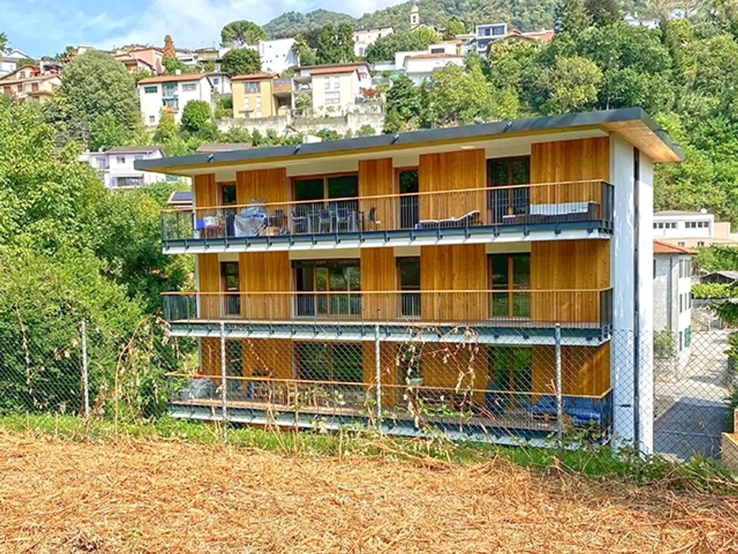 Appartamento in affitto - Foto 2 di 5