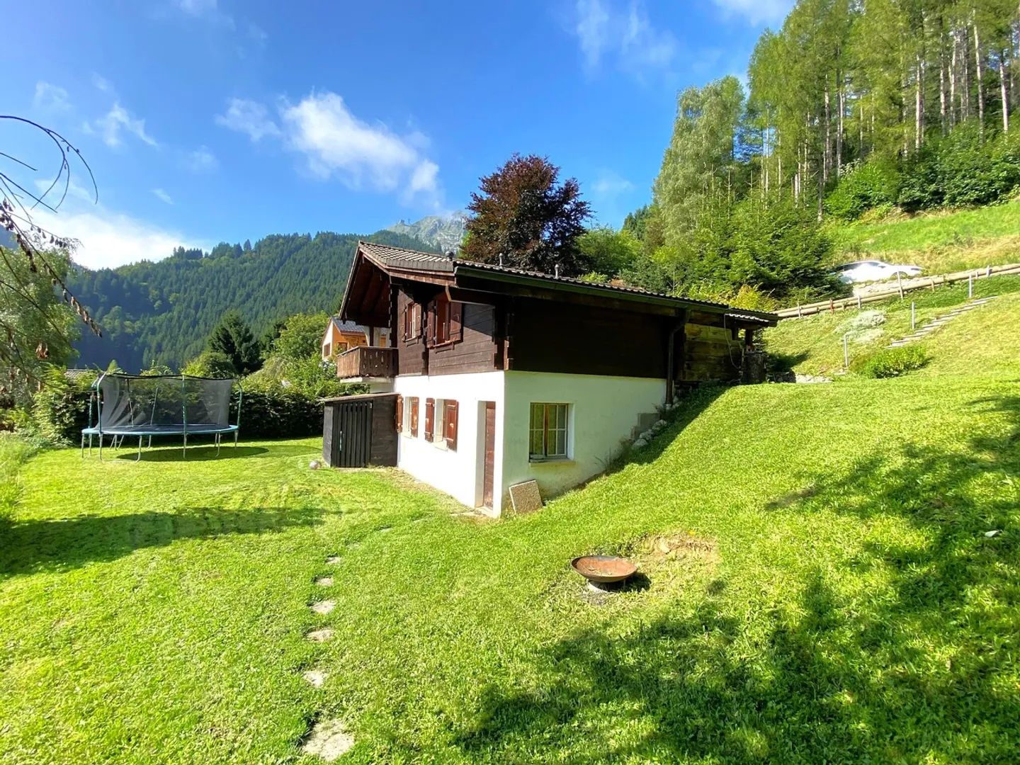 MOLESON | CHALET MIT 6,5 ZIMMERN AM WALDRAND - Foto 1 von 9