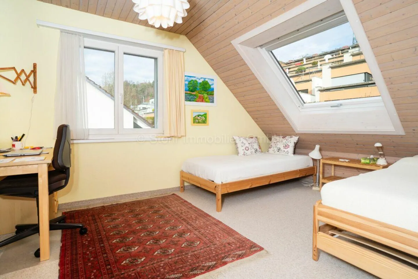 Gepflegtes 5.5-Zimmer-Doppeleinfamilienhaus - Photo 11 sur 24