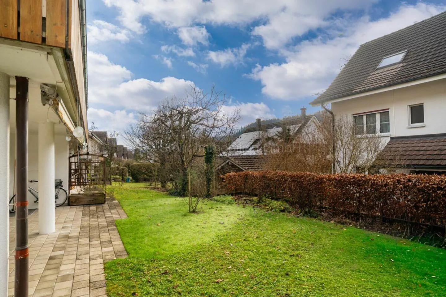 Gepflegtes 5.5-Zimmer-Doppeleinfamilienhaus - Photo 16 sur 24