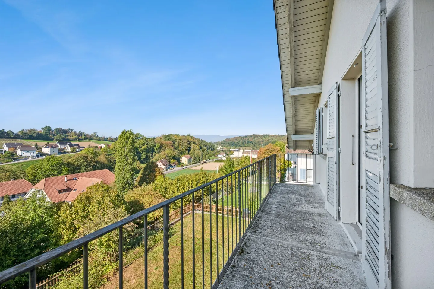 Characterful 5.0-room single-family house with winter garden and design potential - Photo 11 of 13