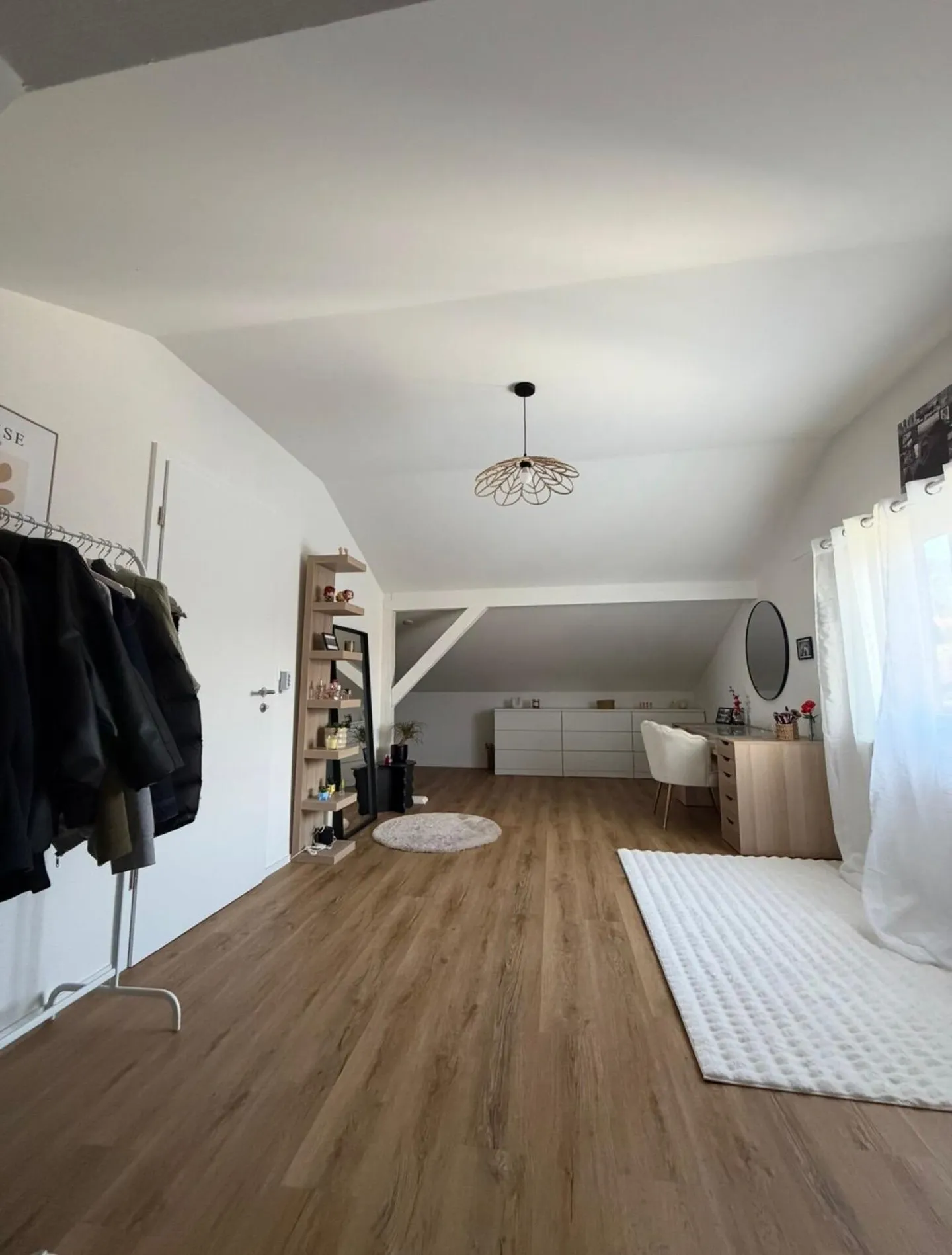 Apartment for rent - Photo 5 of 9