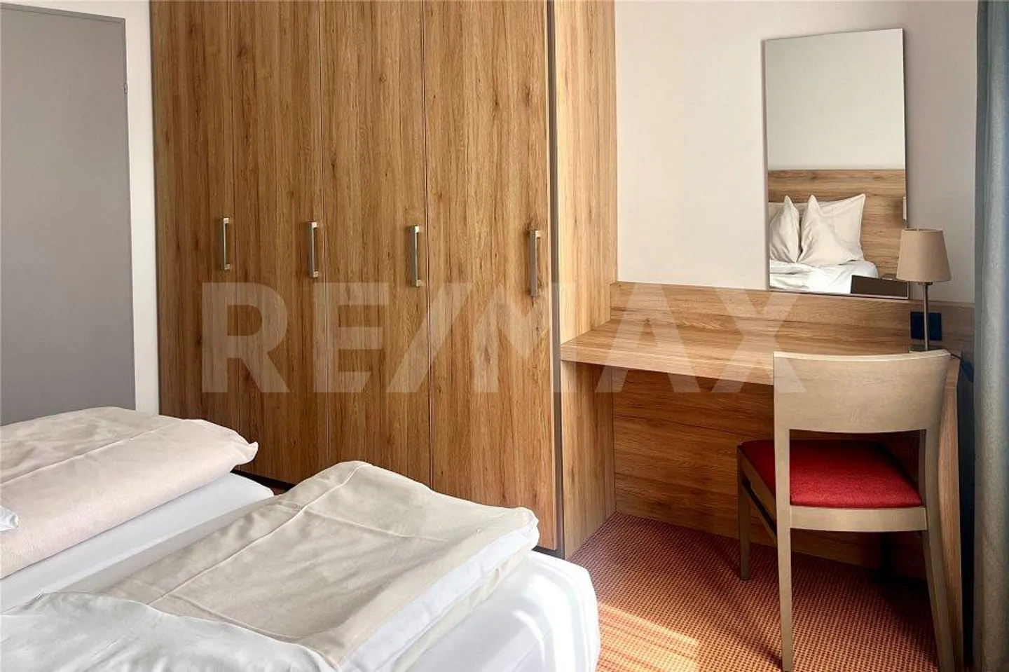 Appartamento per vacanze 2 ½ camere con utilizzo della piscina coperta + SPA - Foto 11 di 13