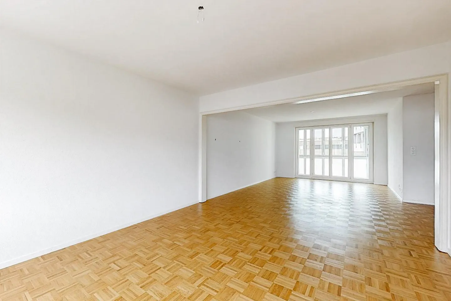 Wohnung mieten - Foto 2 von 7
