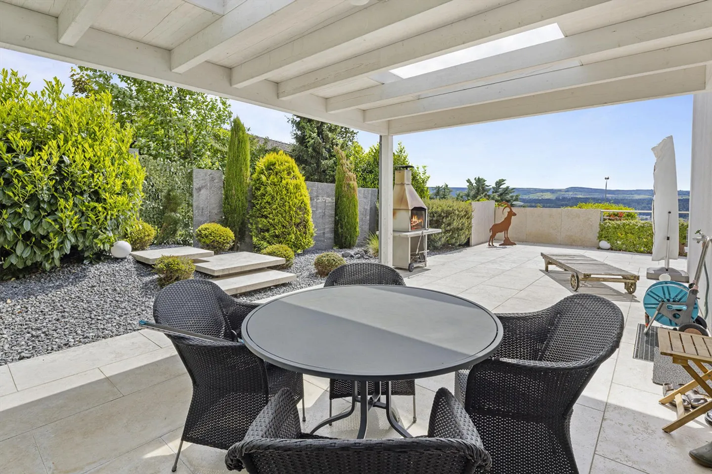Maison de rêve avec vue dégagée et grande terrasse - Photo 14 sur 15